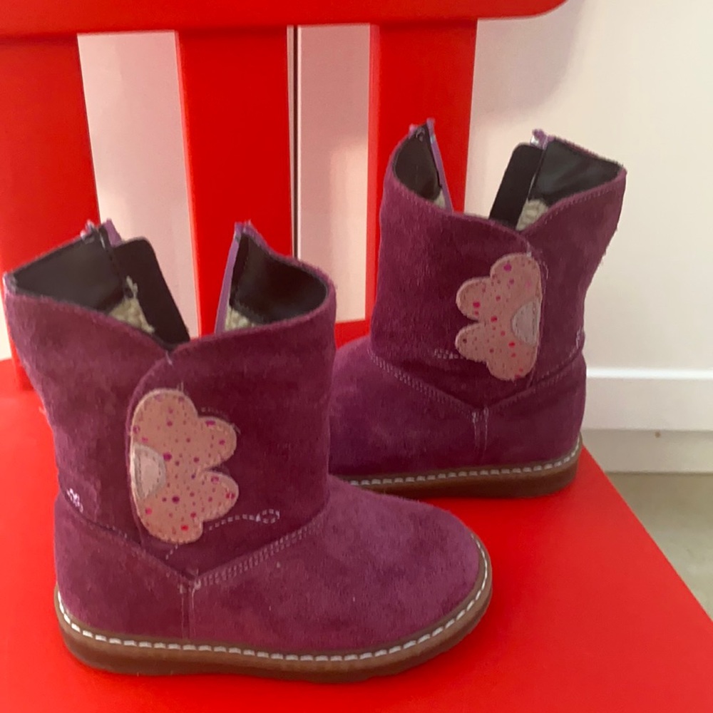 ** 2 for 40$** Violet boots
